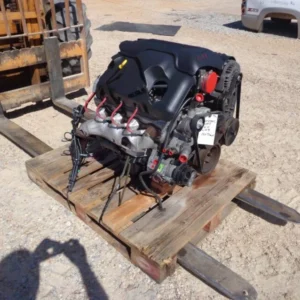 Alternative view of 2005 6.0 Chevy LQ9 Vortec Engine with Computer and Wiring