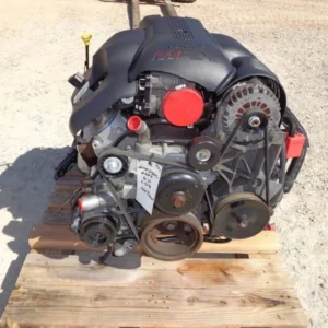 2005 6.0 Chevy LQ9 Vortec Engine with Computer and Wiring