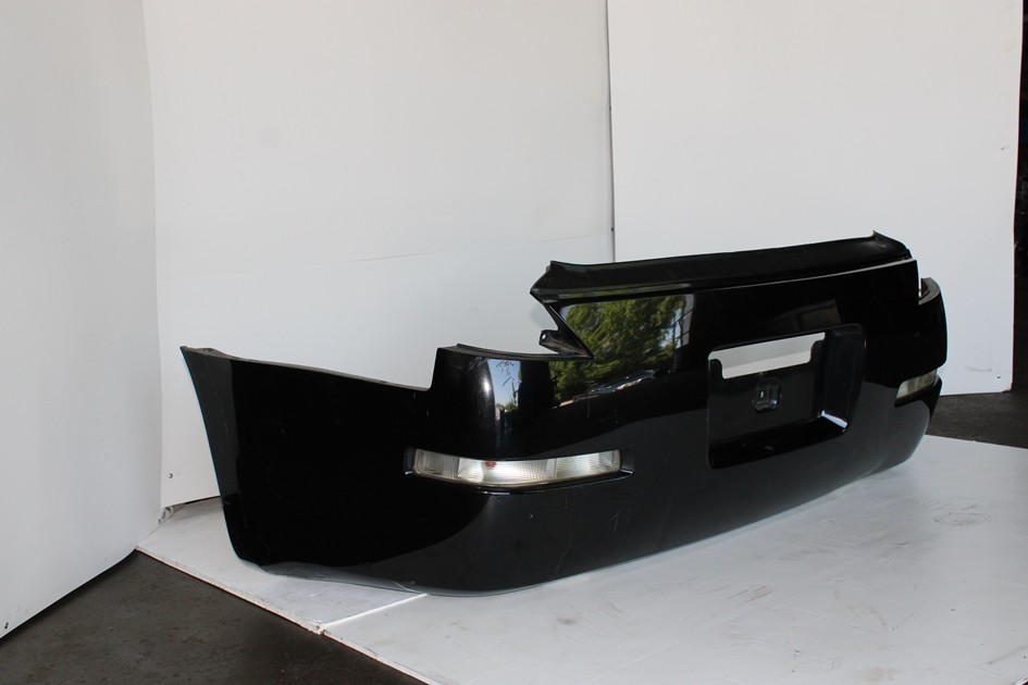 JDM 2003-2009 NISSAN 350Z Z33 FAIRLADY OEM REAR BUMPER COVER - Image 6