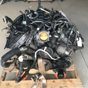 Alternative view of 2011 2012 2013 2014 FORD F150 5.0L Engine 58k Miles