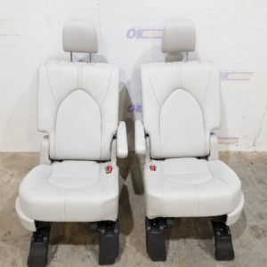 20- 2024 TOYOTA GRAND HIGHLANDER XLE REAR BUCKET SEAT SET